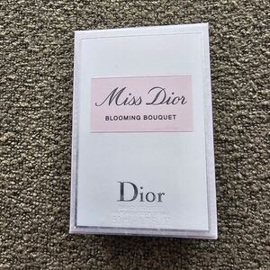 Dior Natural Spray 50ml - Elegant White Packaging
